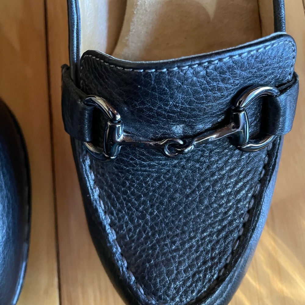 Softspots Black Pebbled Leather Slip-On Loafers with Metal Bit - Picture 4 of 4